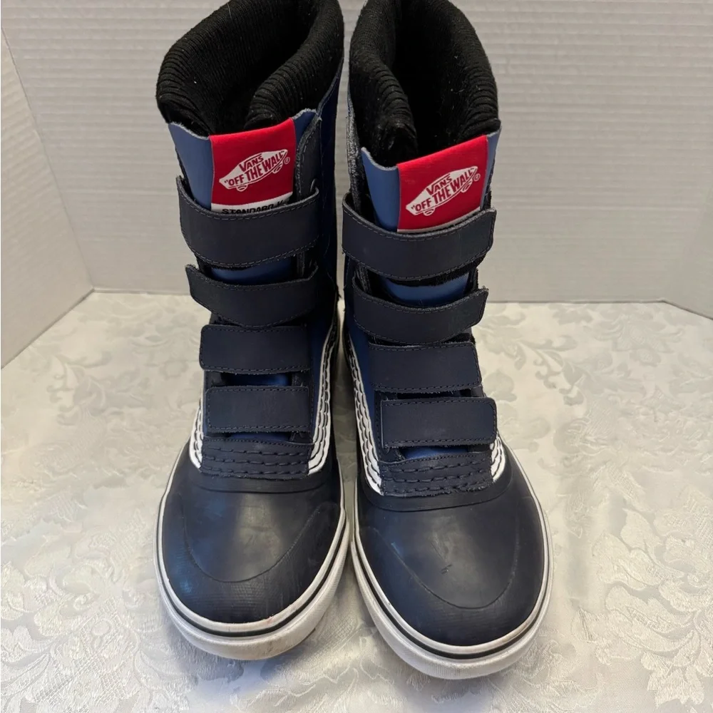 Vans Men’s‎ 7.5M Standard V MTE Winter Boot Blue Black Waterproof Heavy Duty